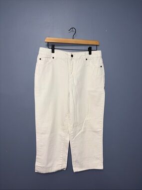 Denver Hayes | White Jean Capris